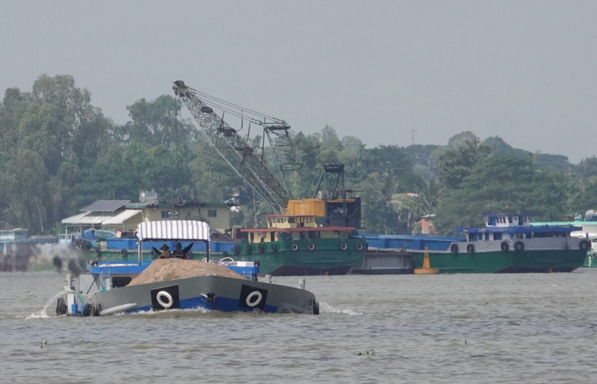 sand barge