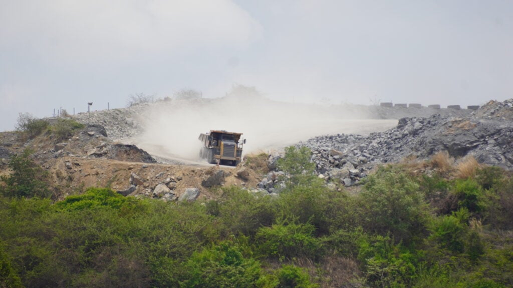 cement dust Cambodia