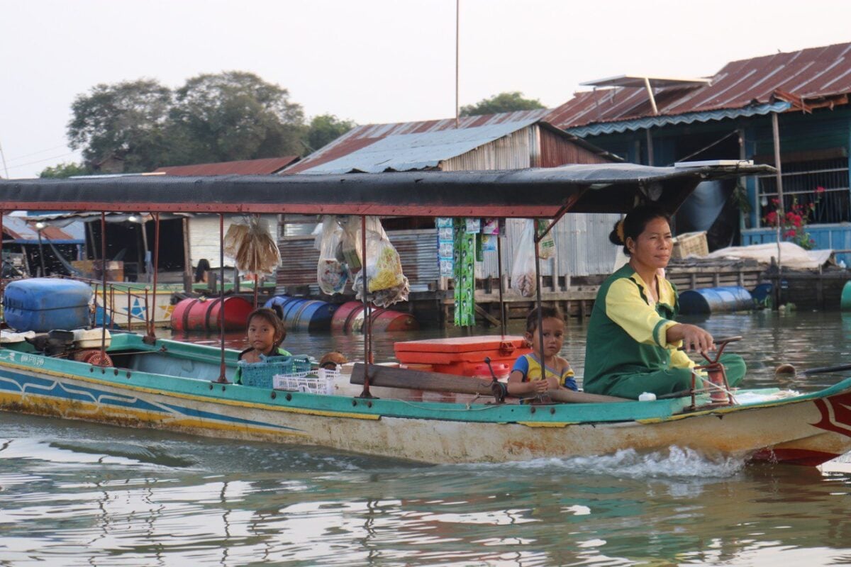 Tonle Sap woman